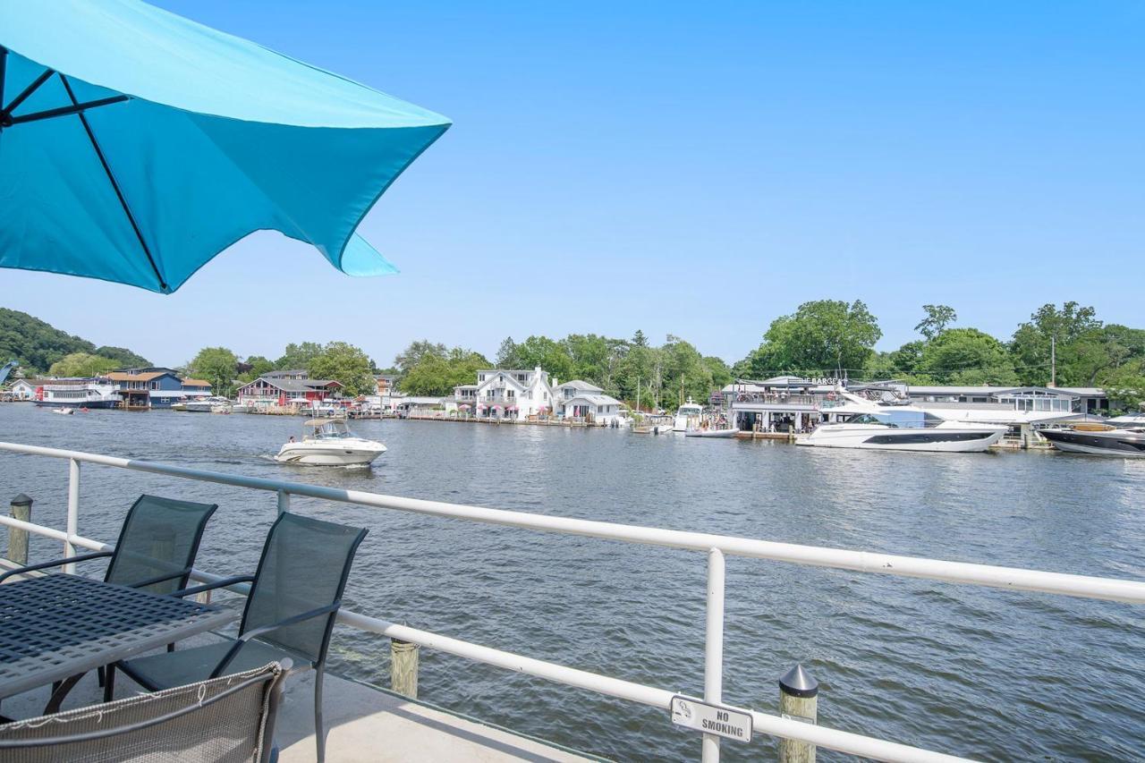 Waterside Suites ソーガタック エクステリア 写真