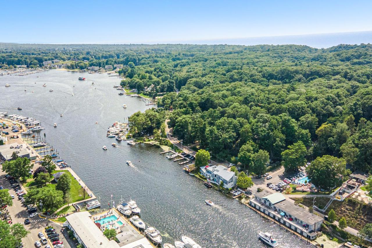 Waterside Suites ソーガタック 部屋 写真